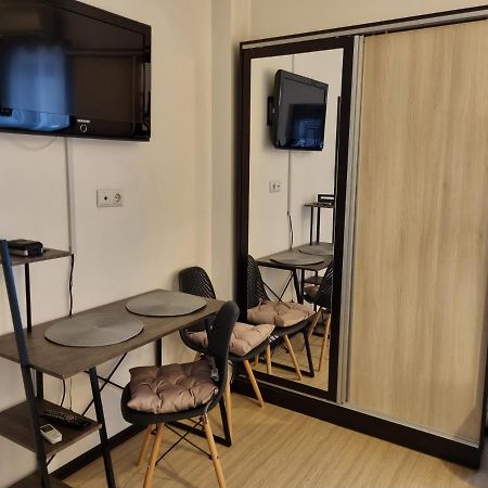 Central & Comfy, Peaceful Apt In יאשי מראה חיצוני תמונה
