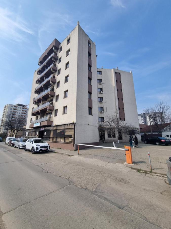 Central & Comfy, Peaceful Apt In יאשי מראה חיצוני תמונה